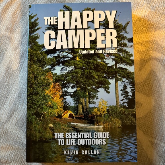 The Happy Camper Essential Guide To Life Outdoors. - Picture 1 of 2